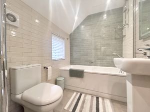 Photo 19- click for photo gallery